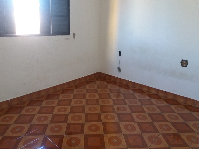 Apartamento para alugar com 2 quartos, 60m² - Foto 12