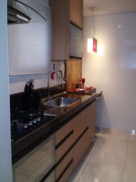 Apartamento à venda com 2 quartos, 57m² - Foto 2