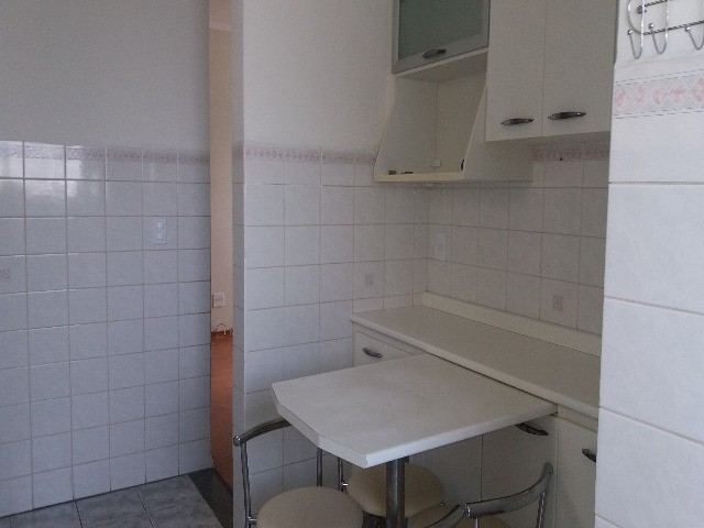 Apartamento para alugar com 2 quartos, 53m² - Foto 18