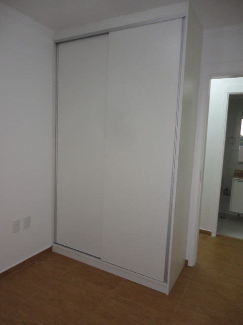 Apartamento para alugar com 2 quartos, 54m² - Foto 7