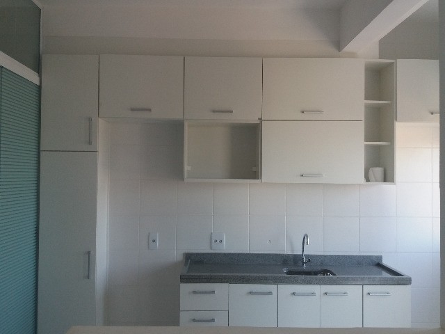 Apartamento à venda com 3 quartos, 82m² - Foto 13