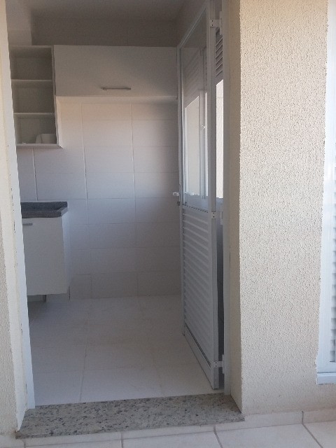 Apartamento à venda com 3 quartos, 82m² - Foto 17