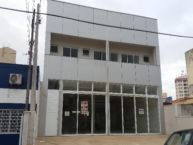 Prédio Inteiro à venda e aluguel, 505m² - Foto 1