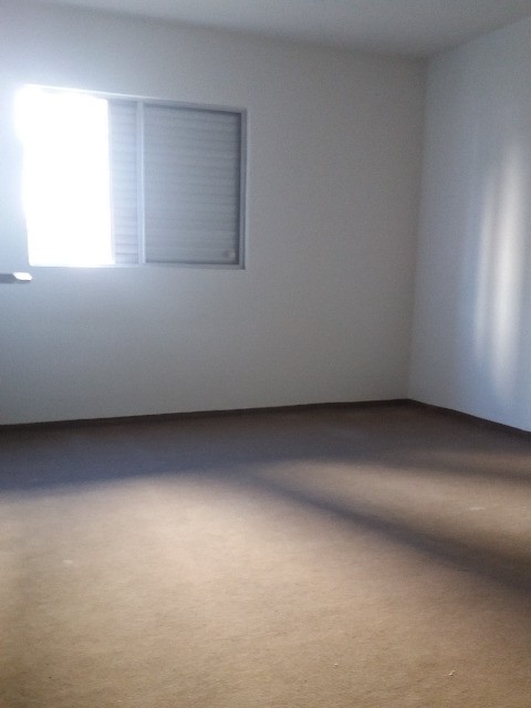 Apartamento para alugar com 2 quartos, 80m² - Foto 10