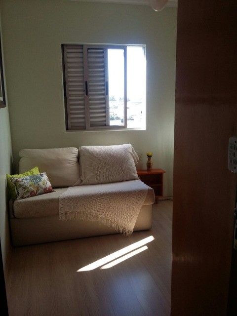 Apartamento à venda com 3 quartos, 65m² - Foto 2