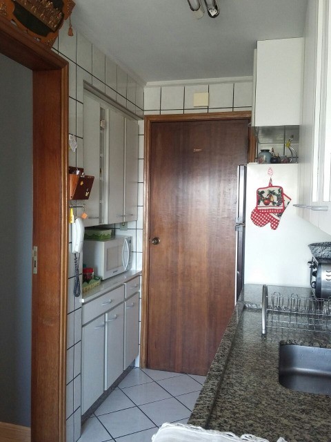 Apartamento à venda com 3 quartos, 65m² - Foto 14