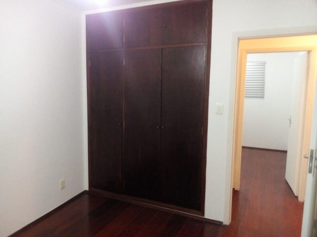 Apartamento para alugar com 2 quartos, 78m² - Foto 2