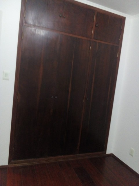 Apartamento para alugar com 2 quartos, 78m² - Foto 4