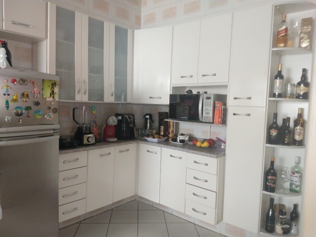 Apartamento à venda com 2 quartos, 115m² - Foto 2