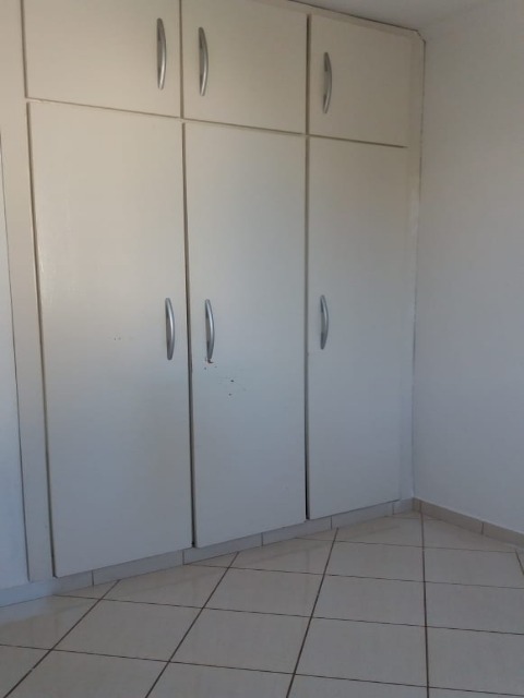 Apartamento à venda e aluguel com 3 quartos, 77m² - Foto 15