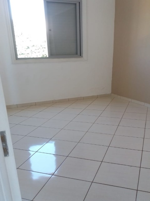 Apartamento à venda e aluguel com 3 quartos, 77m² - Foto 20