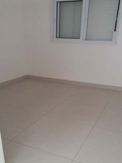 Apartamento para alugar com 2 quartos, 55m² - Foto 11