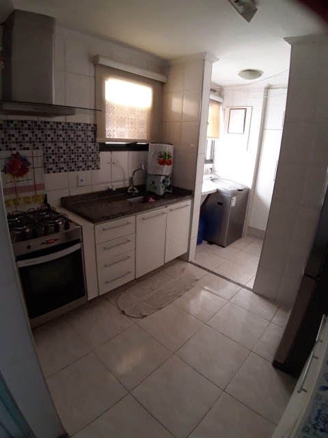 Apartamento à venda com 3 quartos, 82m² - Foto 14