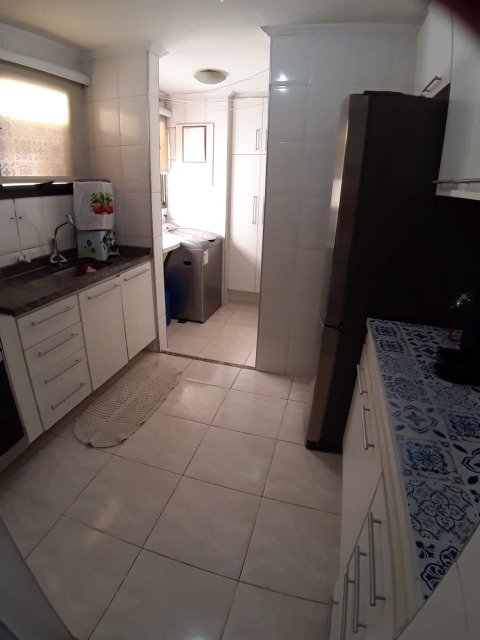 Apartamento à venda com 3 quartos, 82m² - Foto 19