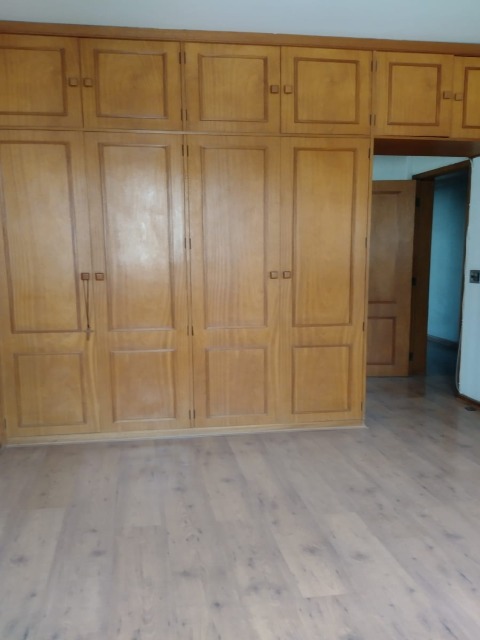 Apartamento à venda com 4 quartos, 237m² - Foto 5