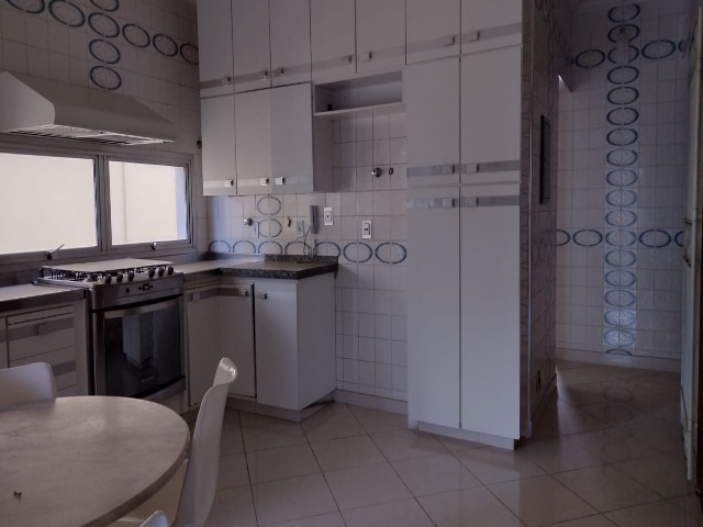 Apartamento à venda com 4 quartos, 237m² - Foto 16