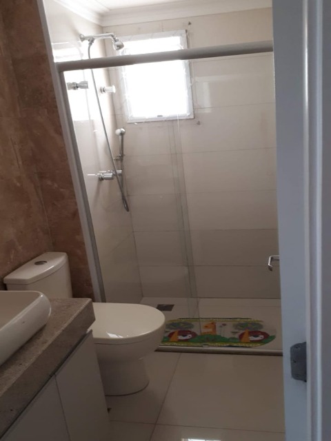 Apartamento à venda com 3 quartos, 76m² - Foto 11