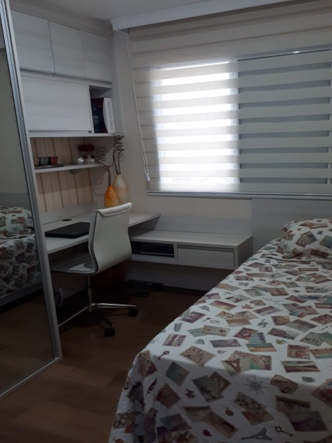 Apartamento à venda com 3 quartos, 76m² - Foto 12