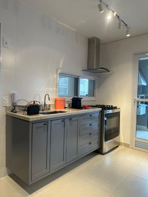 Apartamento à venda com 3 quartos, 103m² - Foto 17