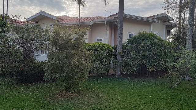 Casa de Condomínio à venda com 4 quartos, 267m² - Foto 4