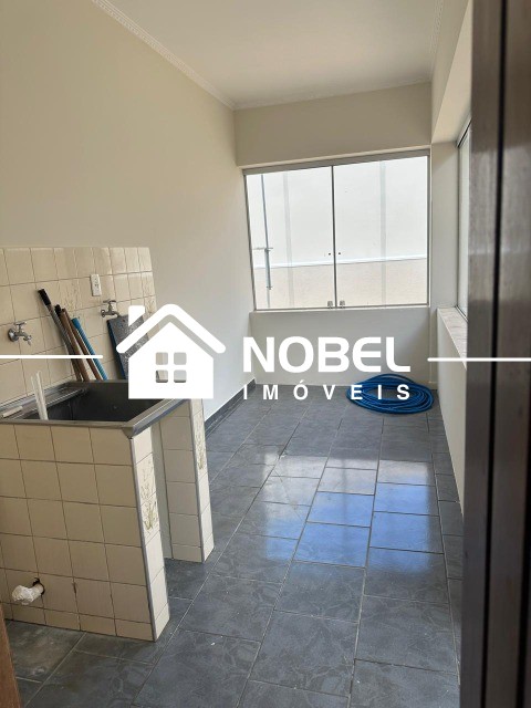 Casa à venda com 3 quartos, 470m² - Foto 17