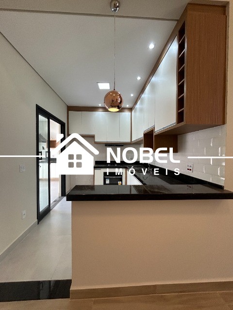 Casa à venda e aluguel com 3 quartos, 236m² - Foto 6