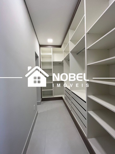 Casa de Condomínio para alugar com 3 quartos, 205m² - Foto 17