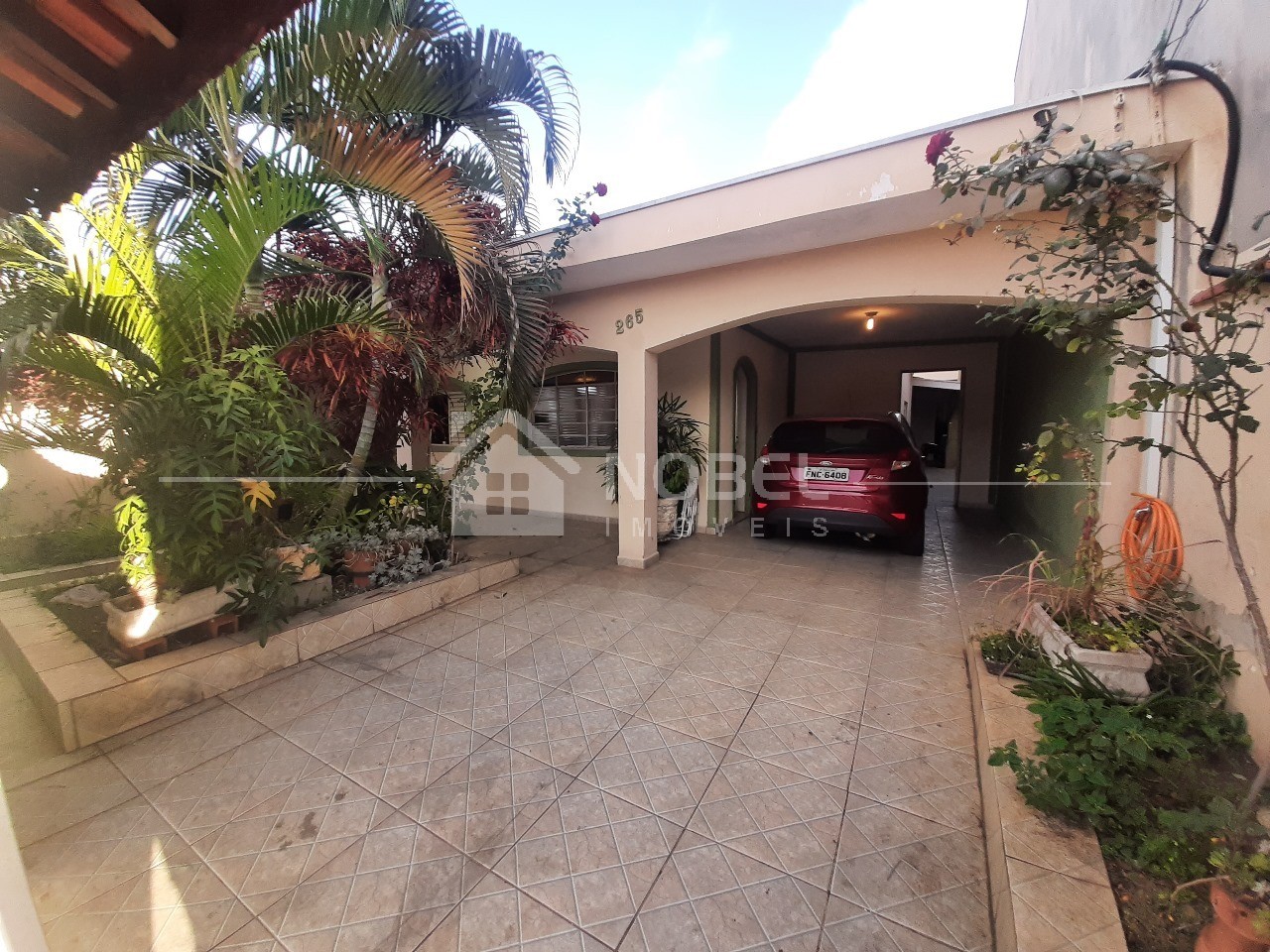 Casa, 3 quartos - Foto 1