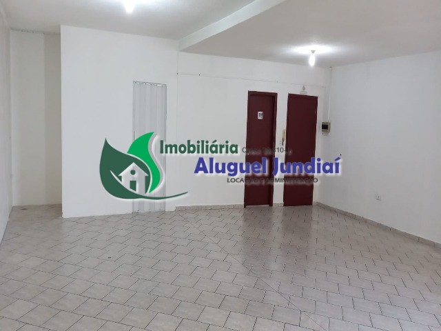 Sala Comercial para locação (PISO SUPERIOR) na Vila progresso em Jundiaí com aproximadamente 70m², 1 banheiro privativo SEM VAGA