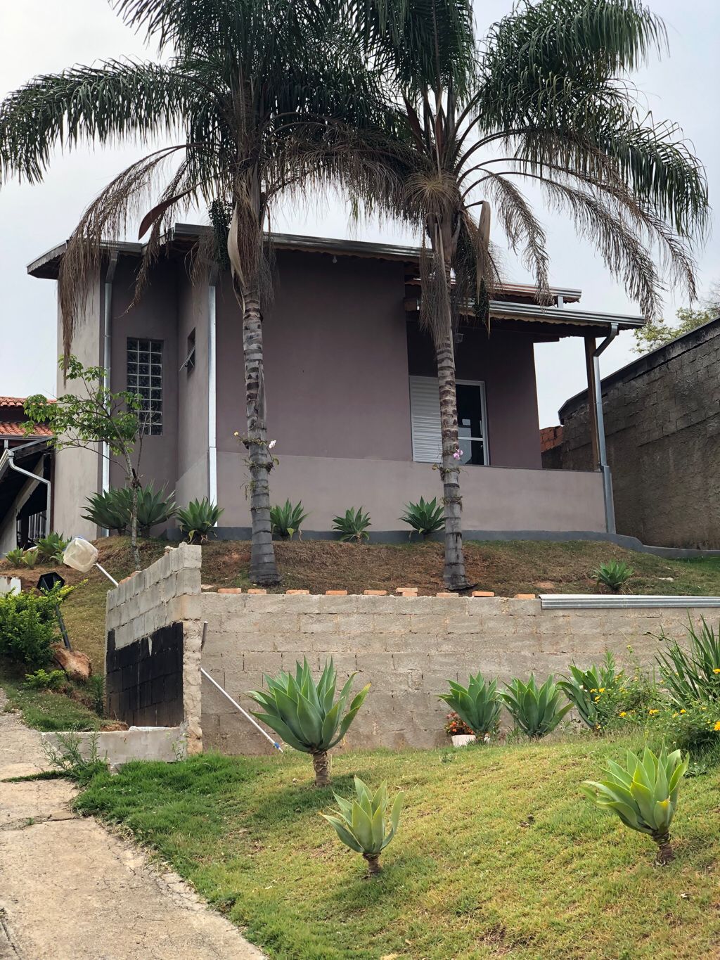 Fazenda à venda com 3 quartos, 750m² - Foto 1