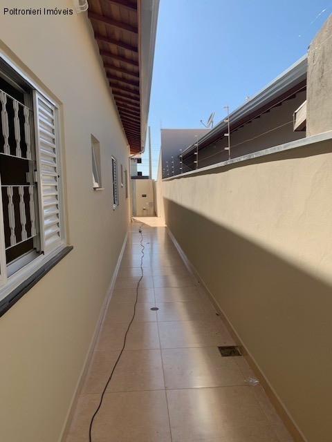 Casa à venda com 2 quartos, 125m² - Foto 6