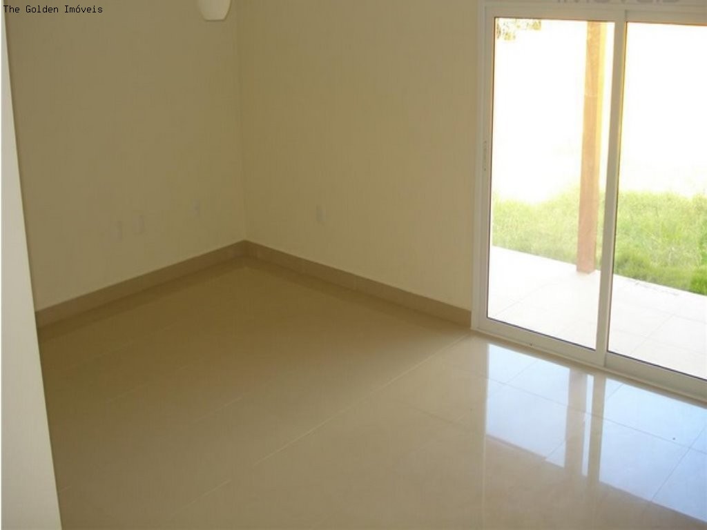 Casa de Condomínio à venda com 3 quartos, 209m² - Foto 5