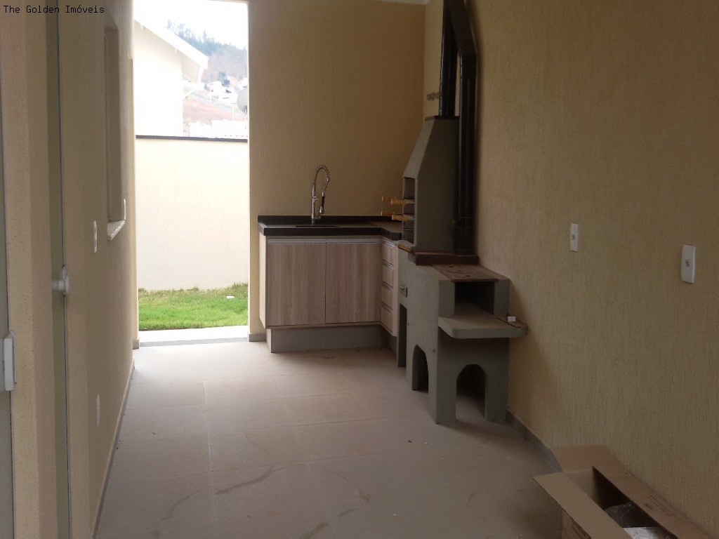 Casa de Condomínio à venda com 3 quartos, 200m² - Foto 18