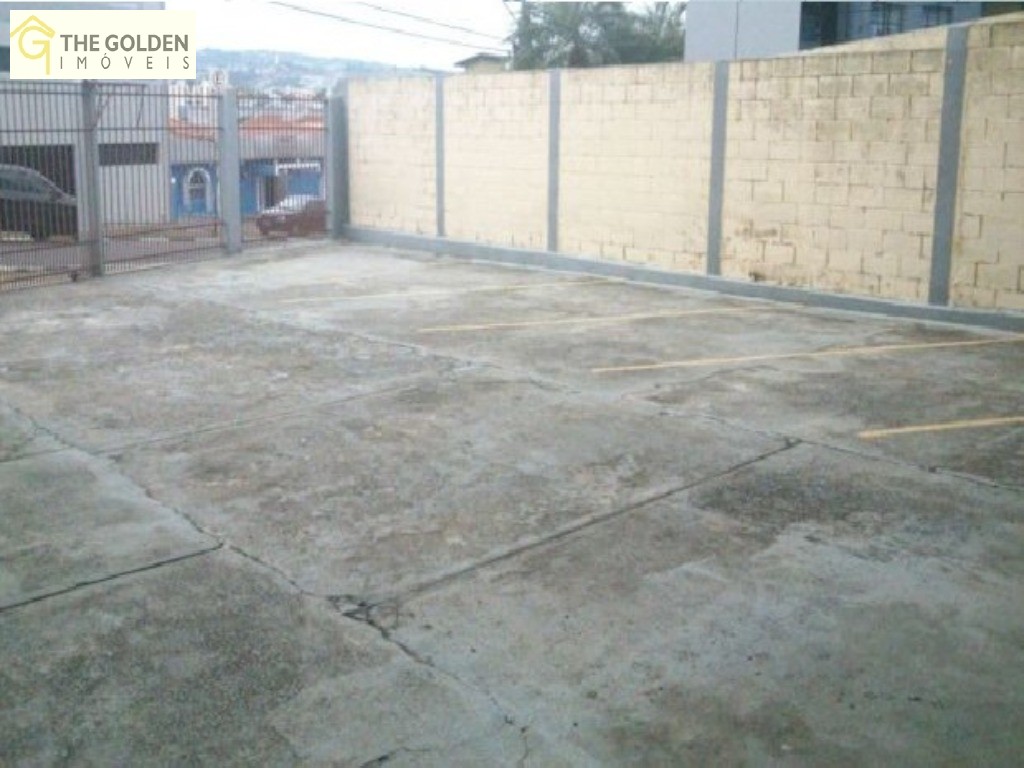 Prédio Inteiro à venda com 3 quartos, 180m² - Foto 4