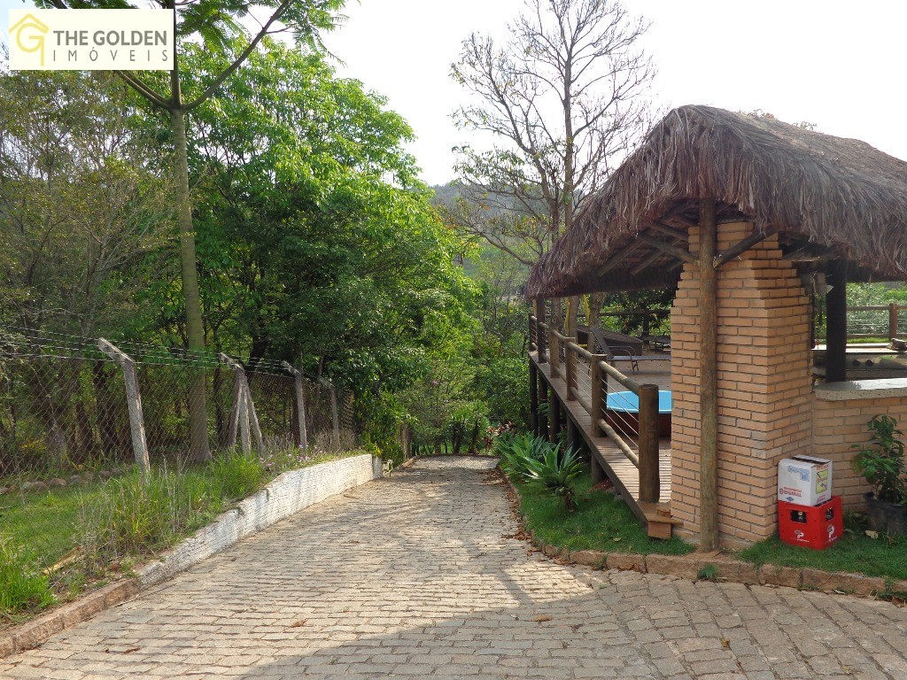 Fazenda à venda com 3 quartos, 350m² - Foto 31