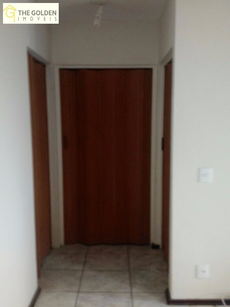 Apartamento à venda com 2 quartos, 51m² - Foto 3