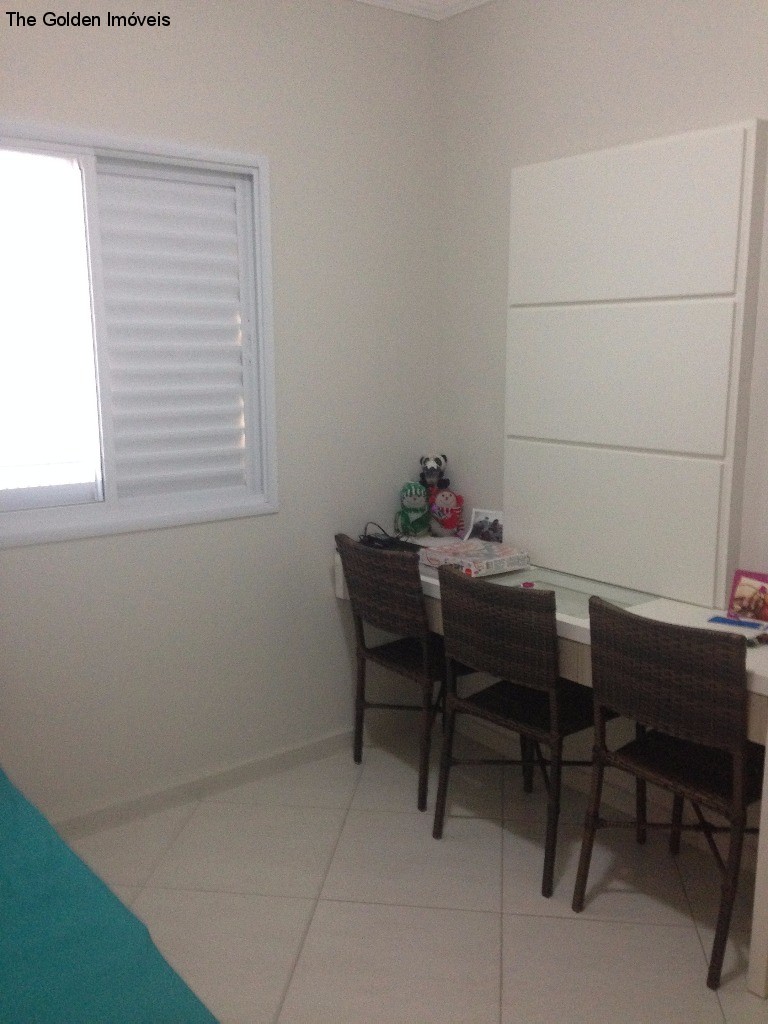 Apartamento à venda com 3 quartos, 82m² - Foto 2