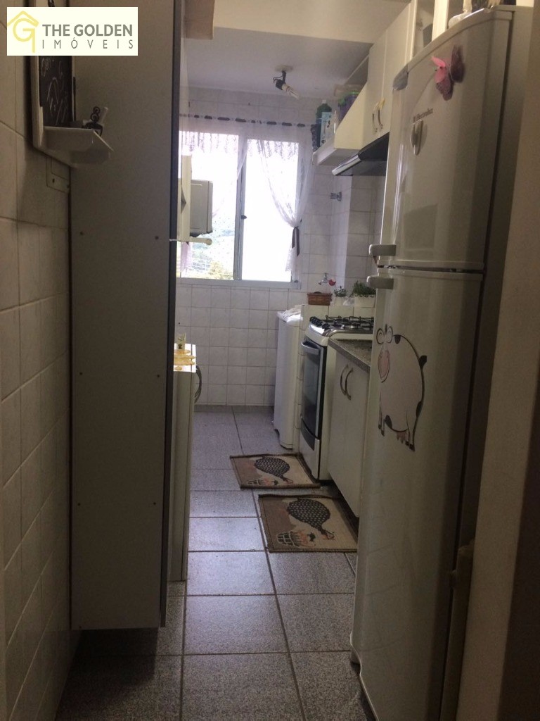 Apartamento à venda com 2 quartos, 53m² - Foto 3