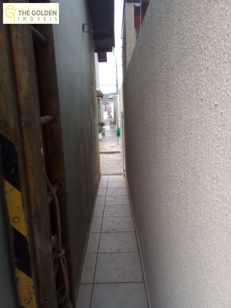 Sobrado à venda com 3 quartos, 300m² - Foto 34