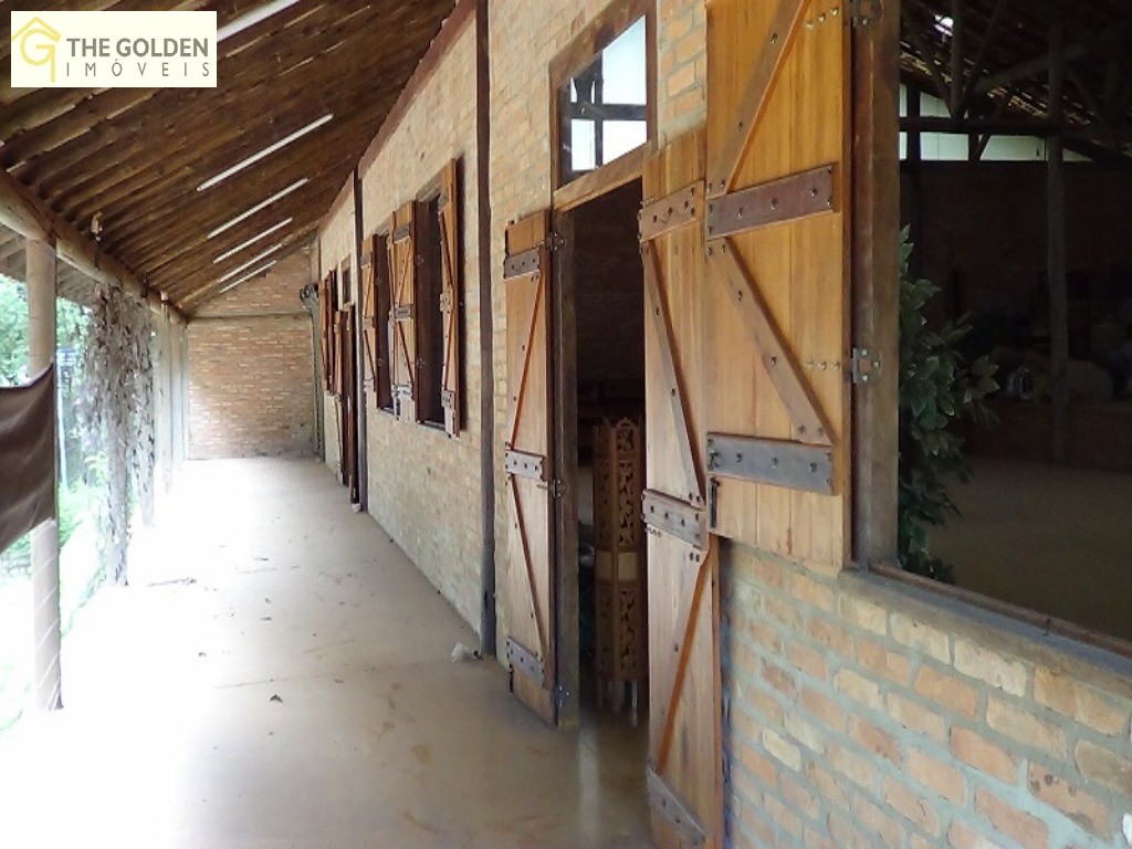 Fazenda à venda com 3 quartos, 980m² - Foto 34