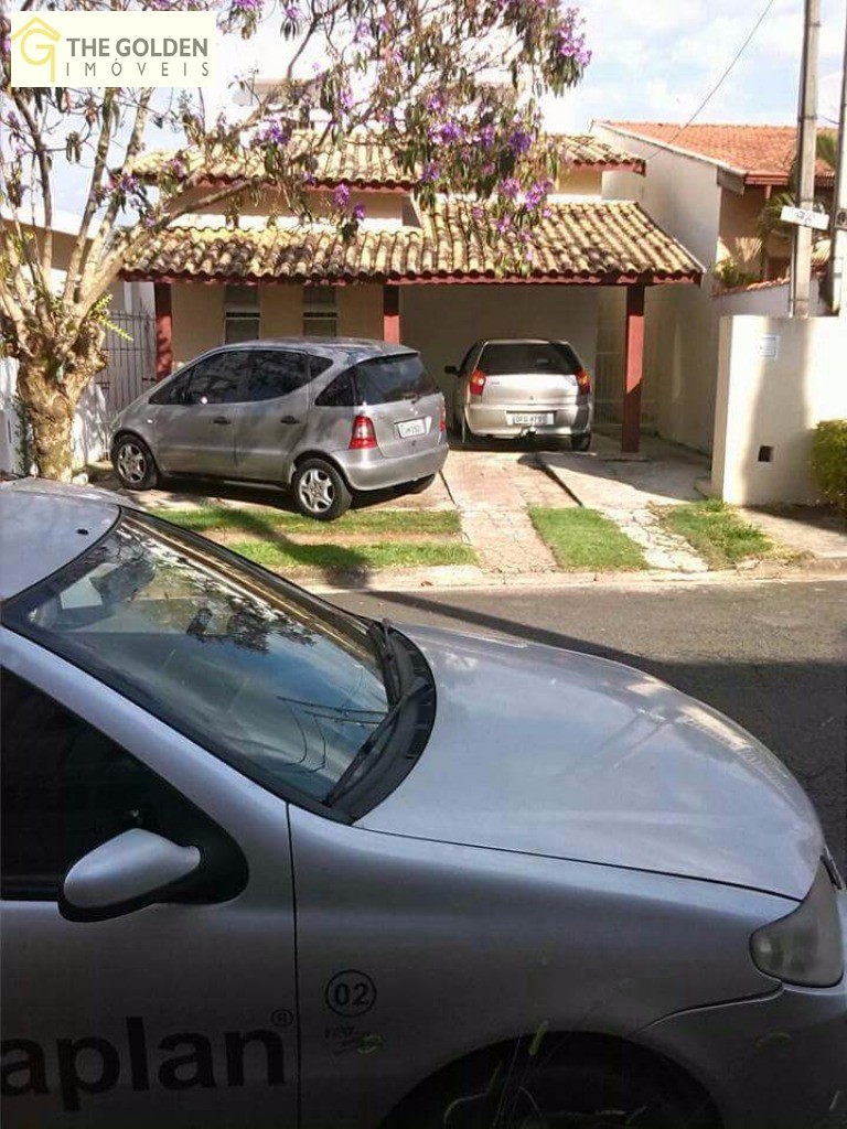 Sobrado à venda com 3 quartos, 150m² - Foto 1