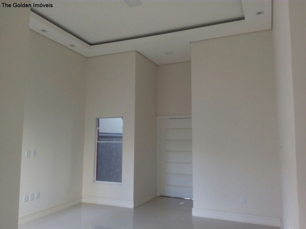 Casa à venda com 3 quartos, 200m² - Foto 20