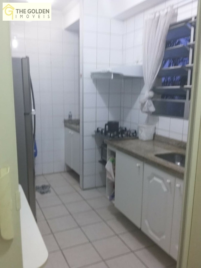 Apartamento à venda com 2 quartos, 60m² - Foto 4