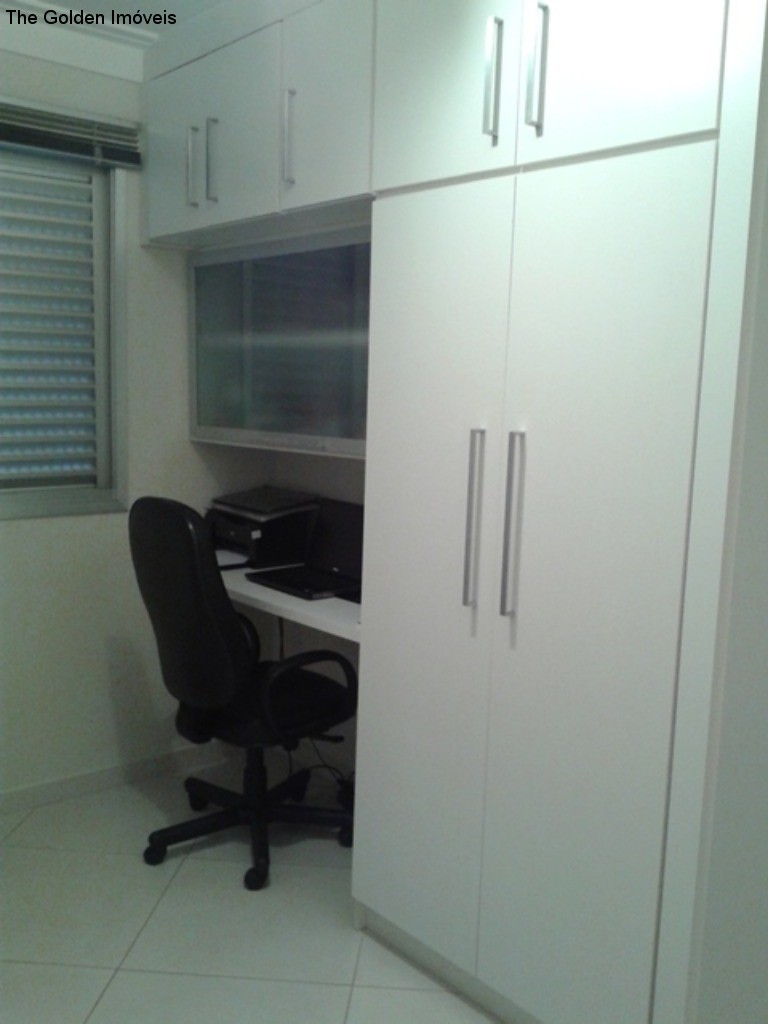 Apartamento à venda com 3 quartos, 74m² - Foto 9