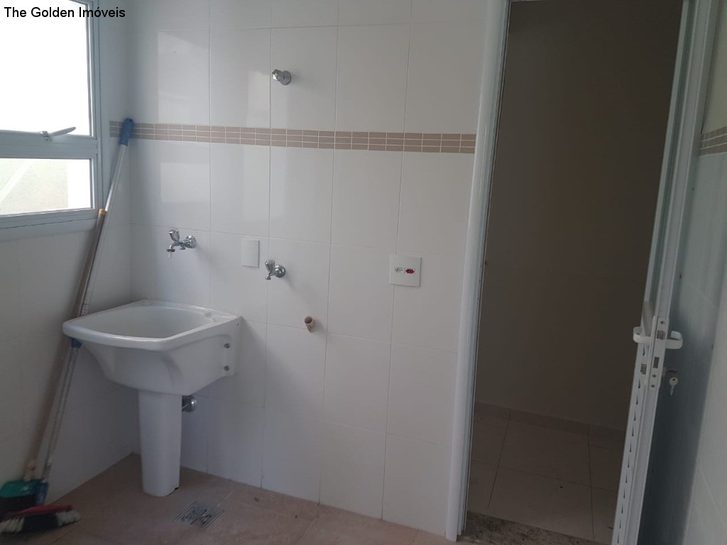 Casa de Condomínio à venda com 3 quartos, 352m² - Foto 13