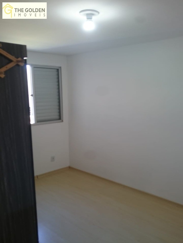 Apartamento à venda com 3 quartos, 68m² - Foto 2