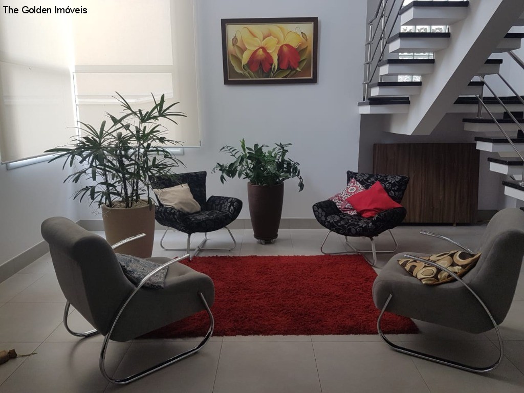 Casa de Condomínio à venda com 4 quartos, 314m² - Foto 3