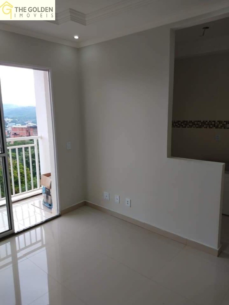 Apartamento à venda com 2 quartos, 45m² - Foto 2