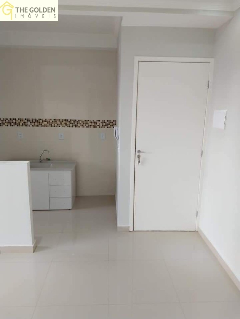 Apartamento à venda com 2 quartos, 45m² - Foto 4