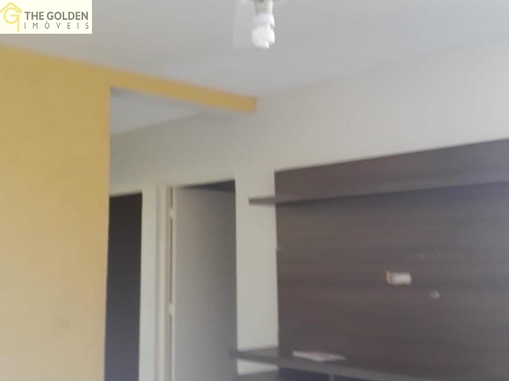 Apartamento à venda com 2 quartos, 49m² - Foto 2